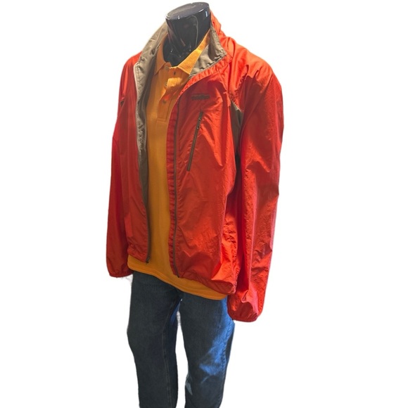 Patagonia Men's Orange Size L Velocity 02 Ultralight Windbreaker Jacket - Picture 3 of 7
